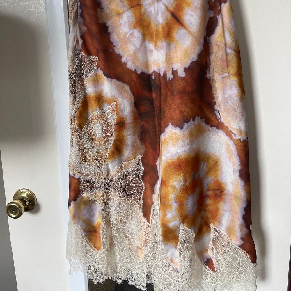 NWOT Zara Satin Lace Skirt